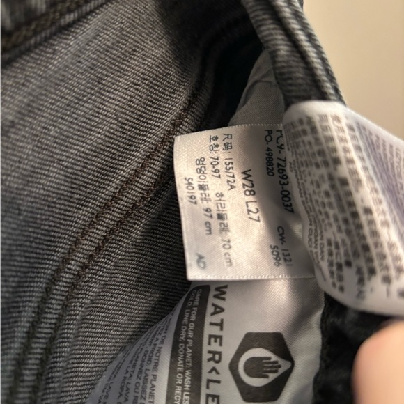 Levi’s Ribcage Straight Leg - Picture 3 of 4